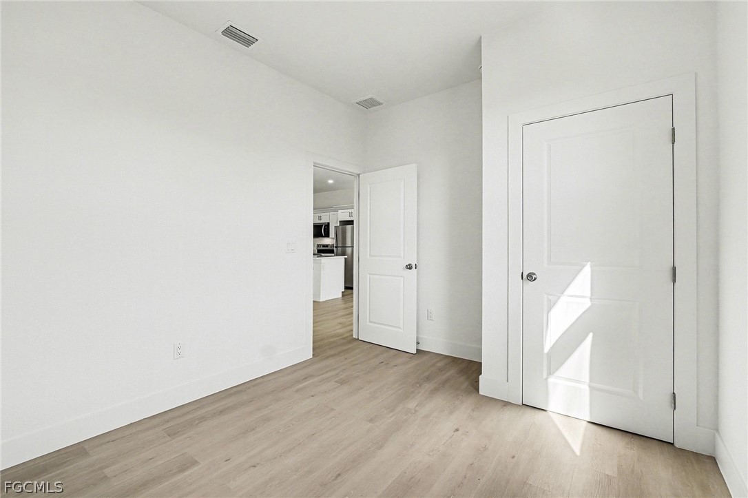 438/440  Charwood Avenue