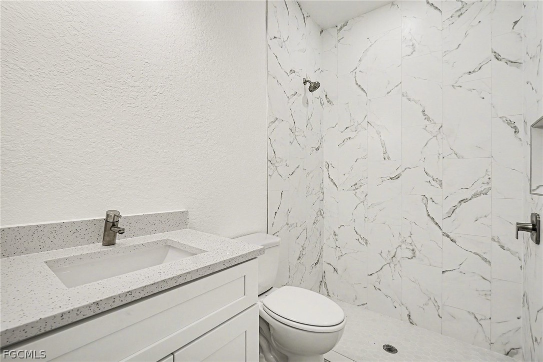 225/227  Hightower Avenue