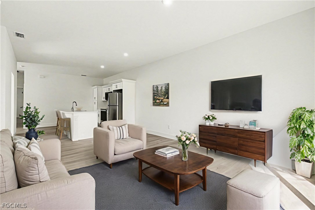 225/227  Hightower Avenue