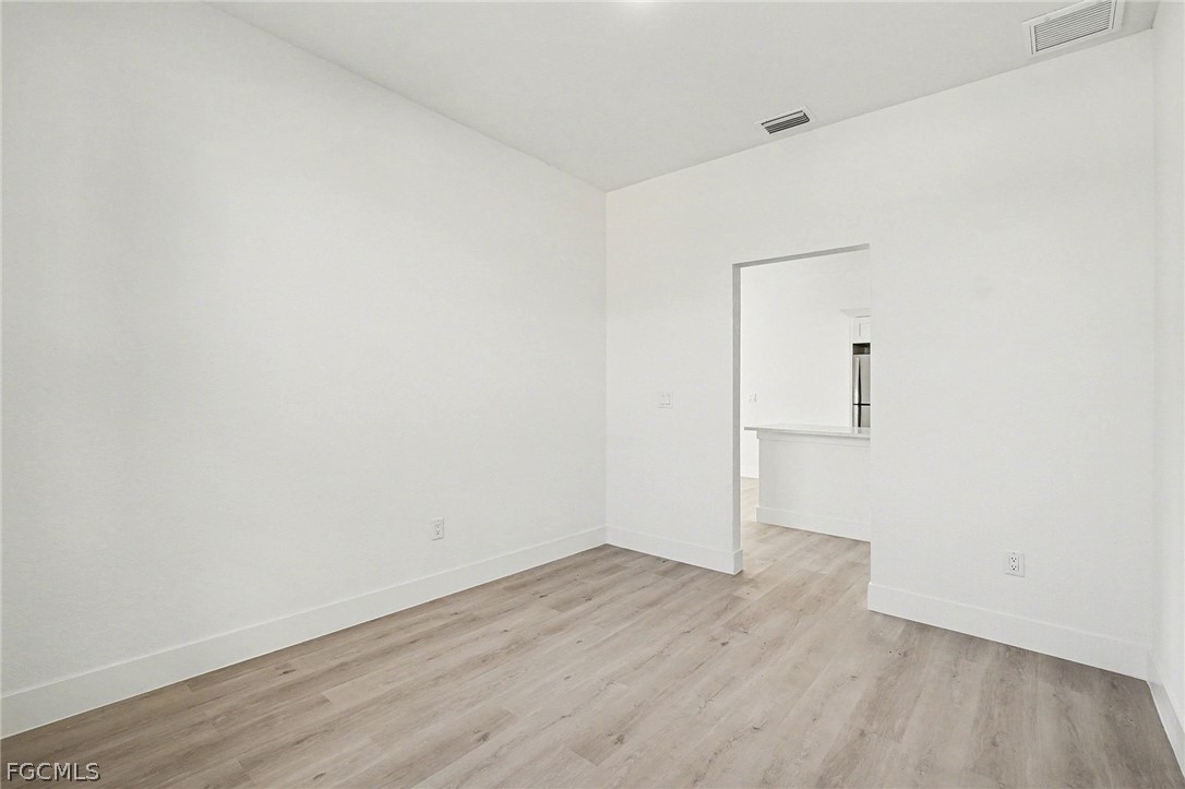 225/227  Hightower Avenue