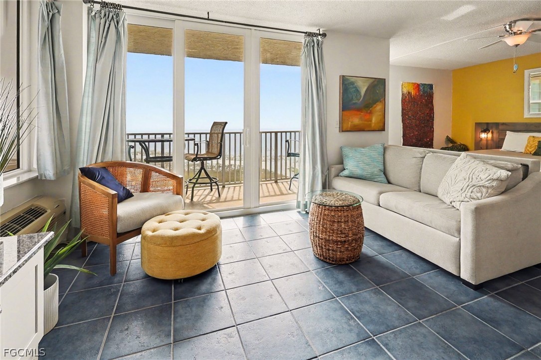 7330  Estero Boulevard, Apt 202