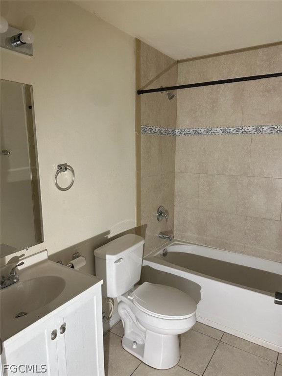 4202/4204 SW 7th Place