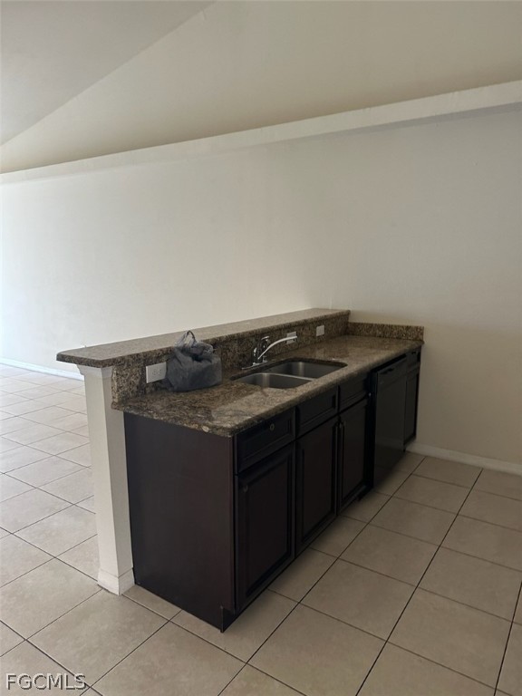 4202/4204 SW 7th Place