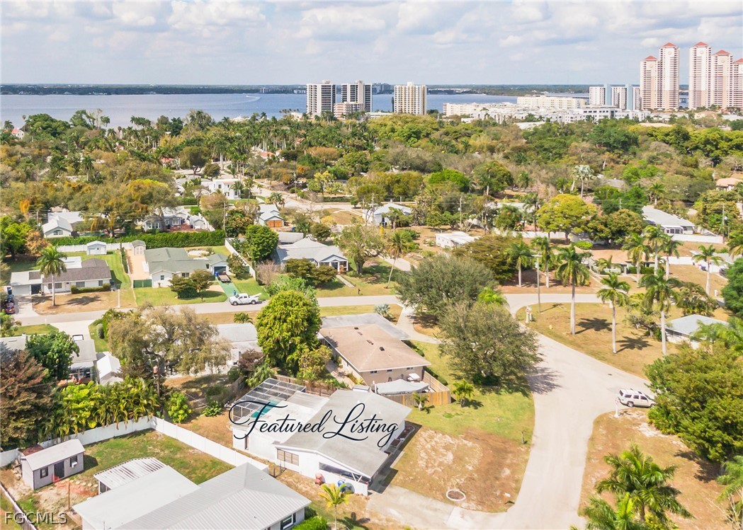 1758  Woodlawn Avenue