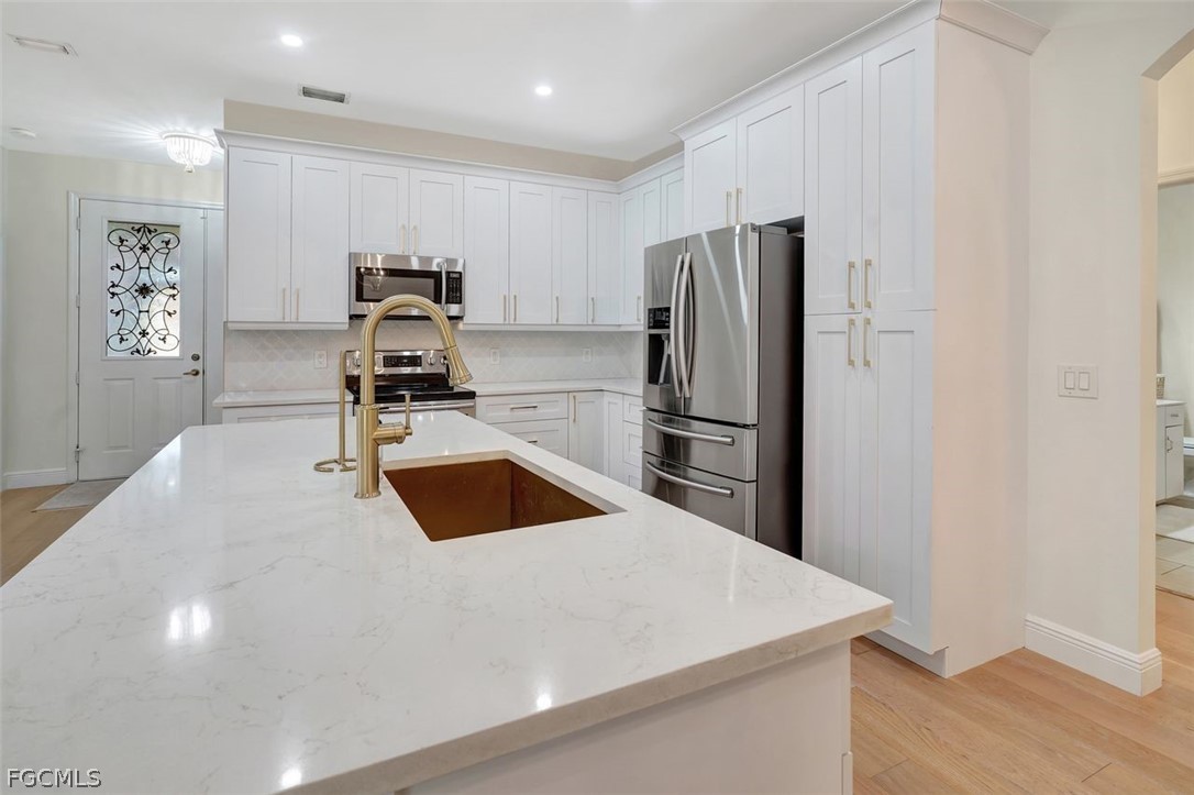 5794  Elizabeth Ann Way