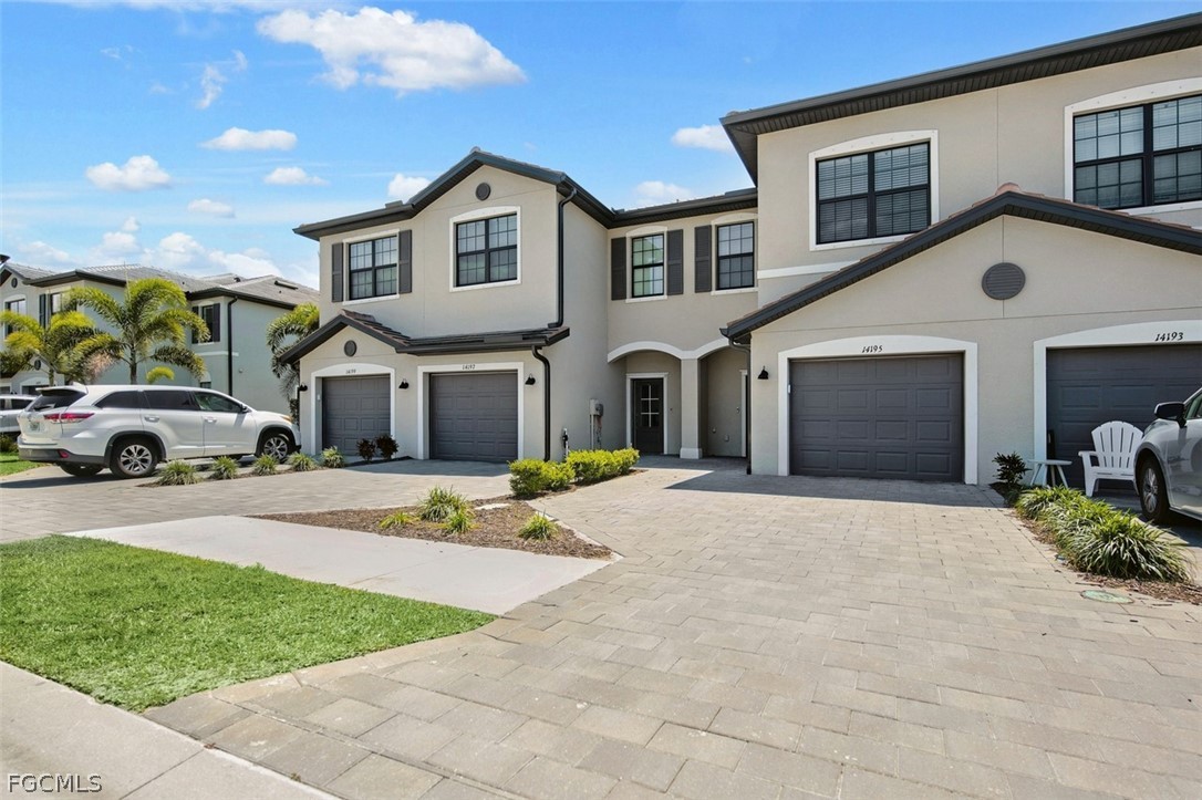 14195  Pine Lodge Lane