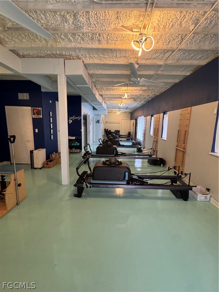 1570  Colonial Boulevard