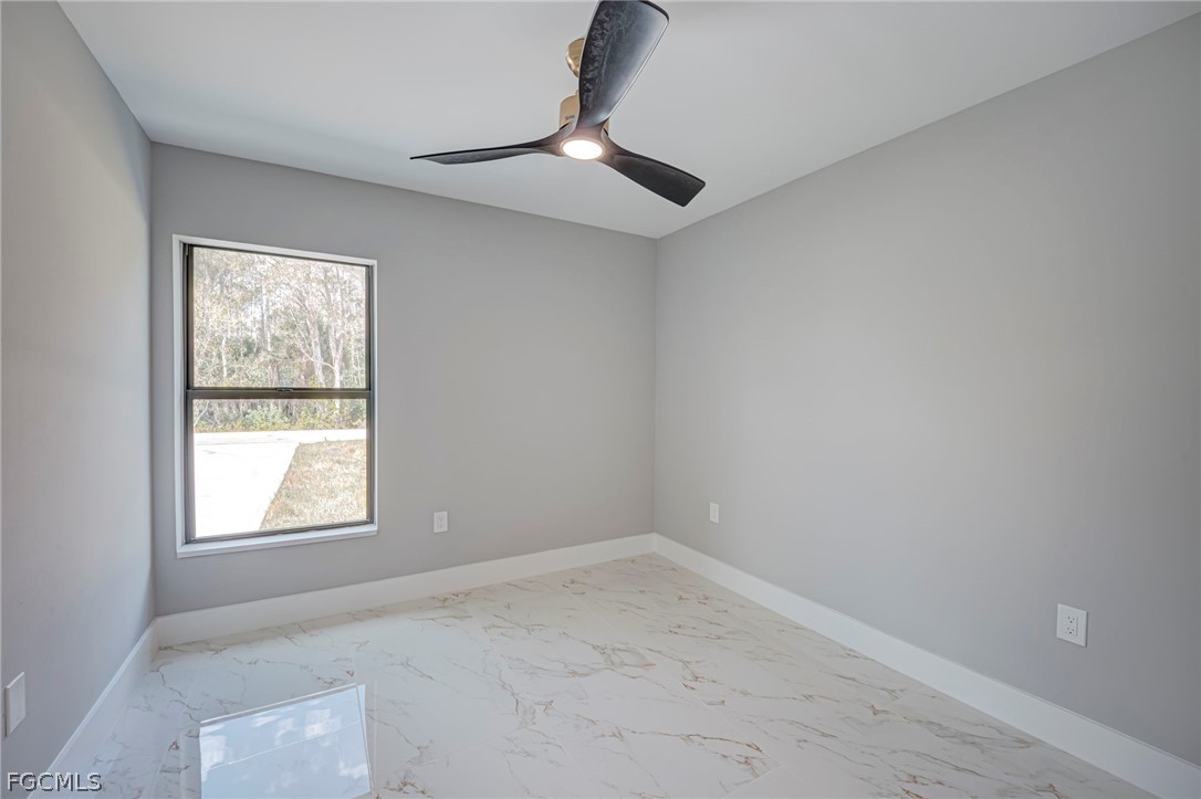 546/548  Nimitz Boulevard