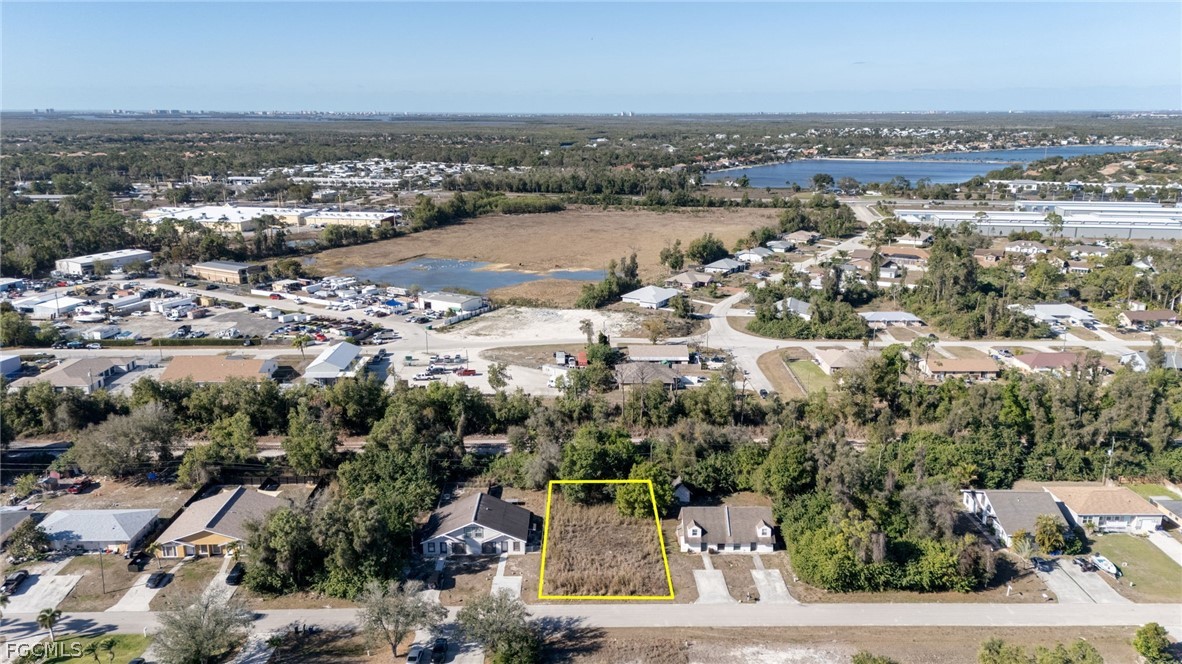 17454/456  Dumont Drive