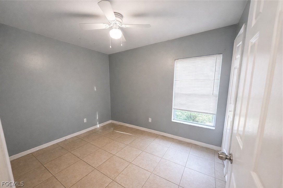 609/611  HAWTHORNE Avenue