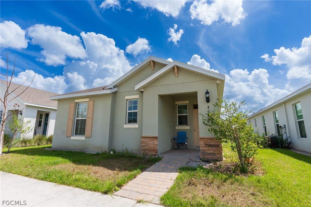 802  Friendship Circle