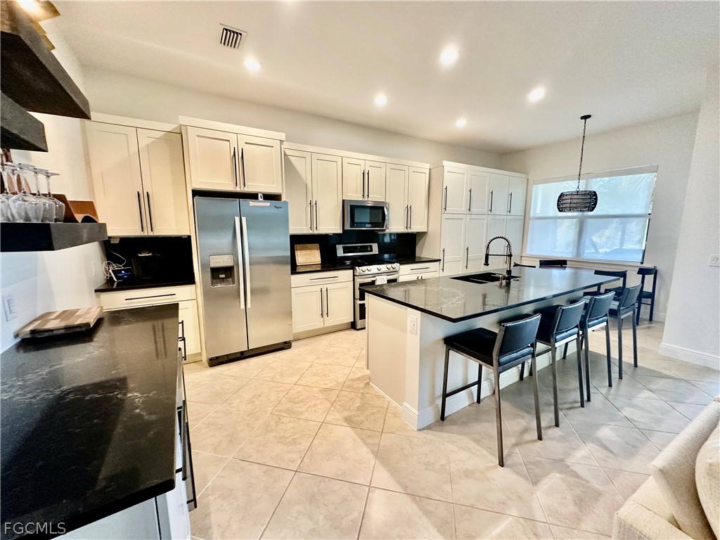 12454  Kentwood Avenue