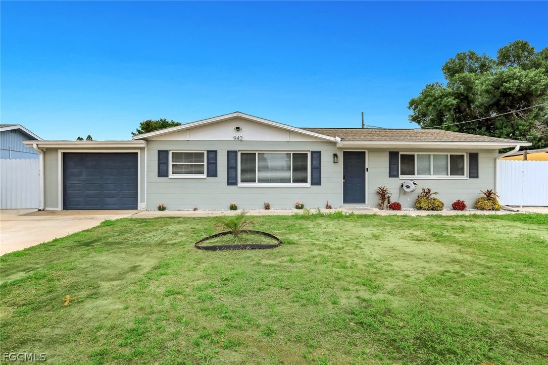 942  Narcissus Street