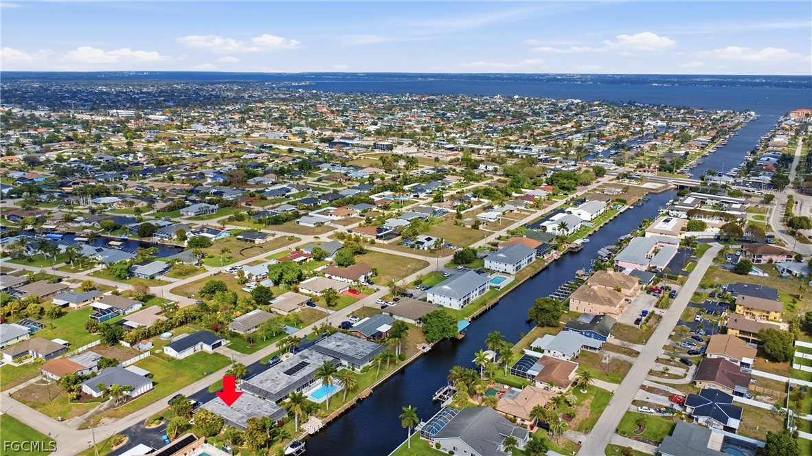 1220 SE 40th Street, Apt 8