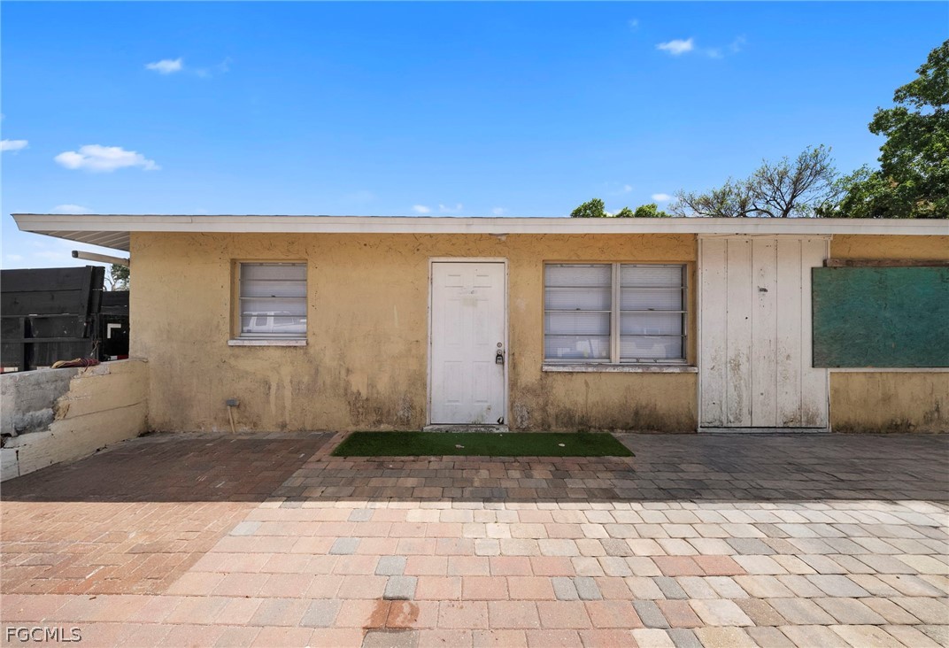 464 carolina Avenue, Apt A