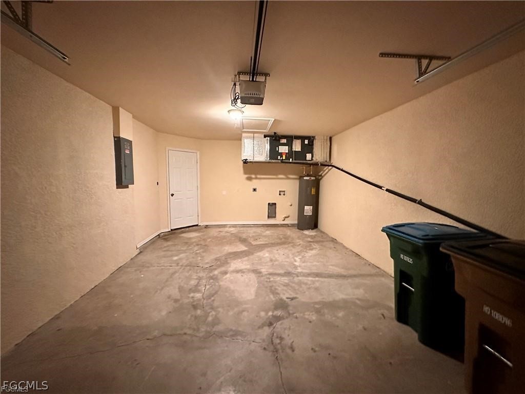 1309/1311 NE 8th Place