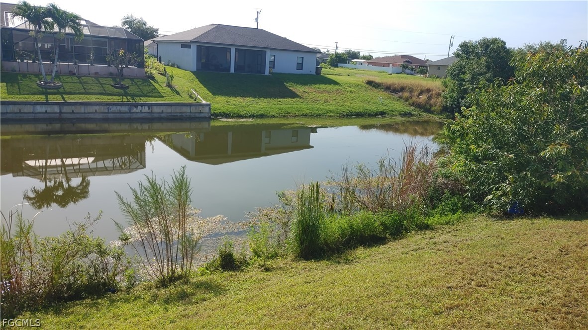 1309/1311 NE 8th Place