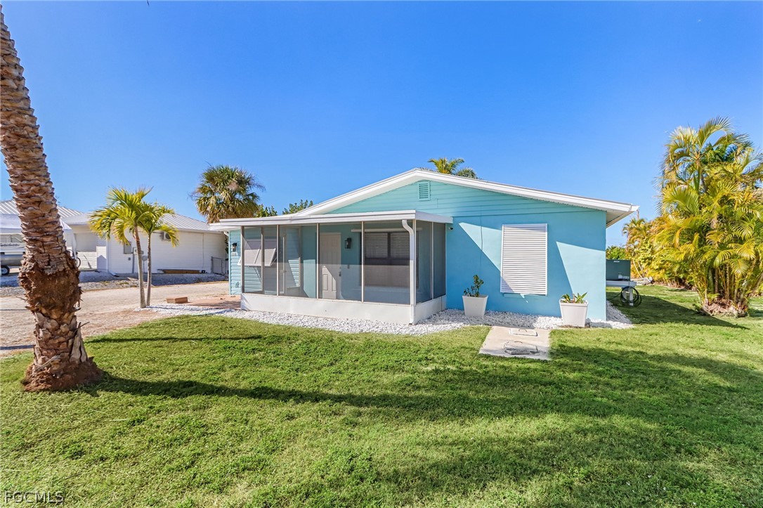 2371  Baybreeze Street