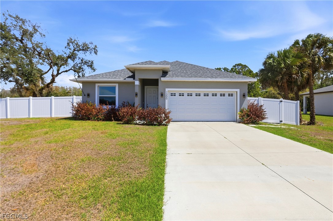 1300 E BUCKNELL Lane