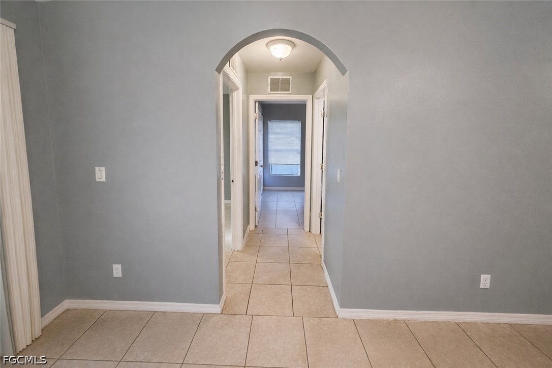 609/611  HAWTHORNE Avenue