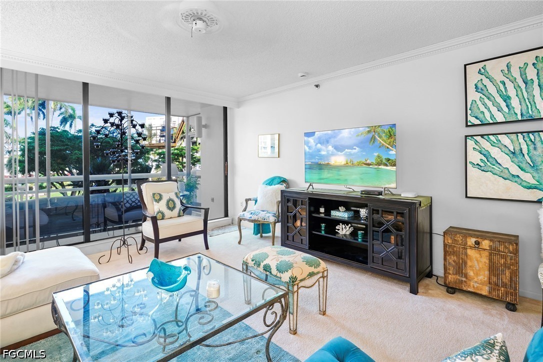 3100  Gulf Shore Boulevard, Apt 104