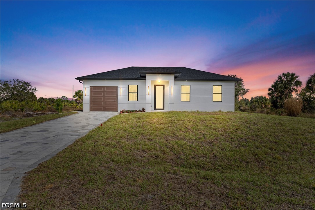 1097  Eisenhower Boulevard