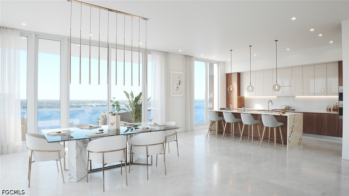 2583  1st Street, Apt 1301