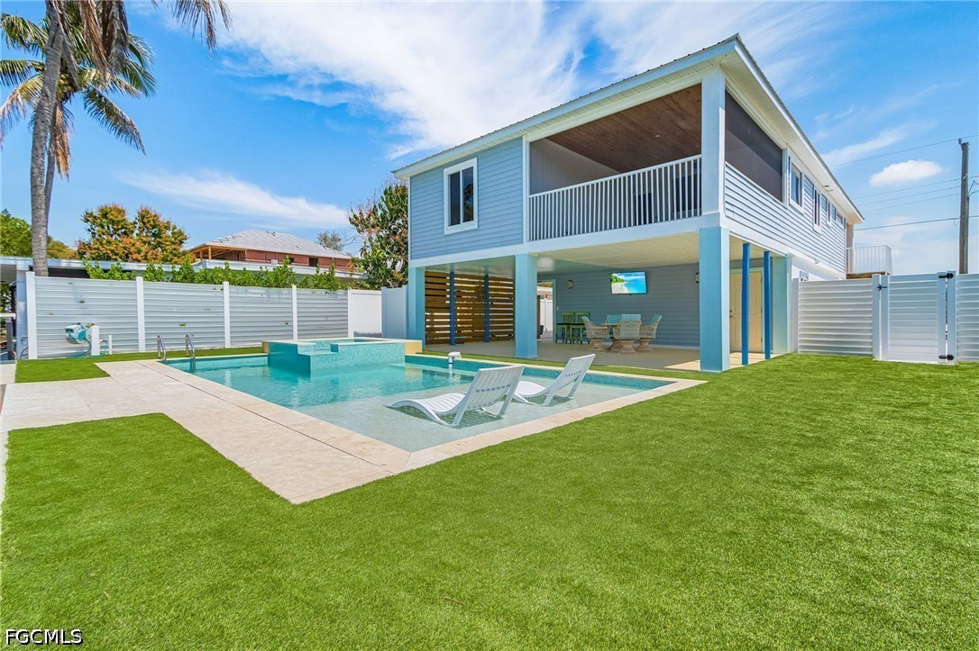 24525 Dolphin Street