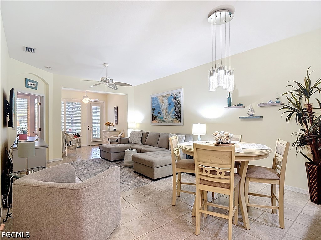 20941  Calle Cristal Lane, Apt 3