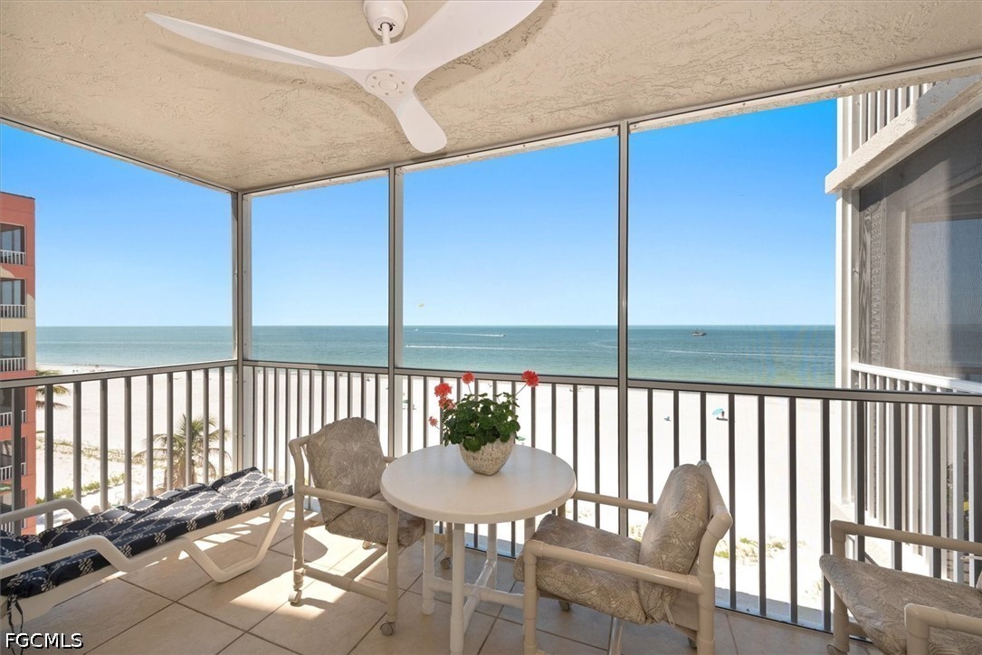 500 Estero Boulevard, Apt 695