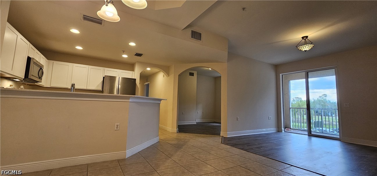 2913  Tuscan Drive, Apt 204