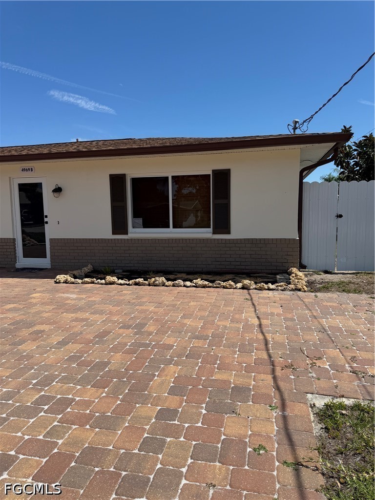 4969  Vincennes Street, Apt B