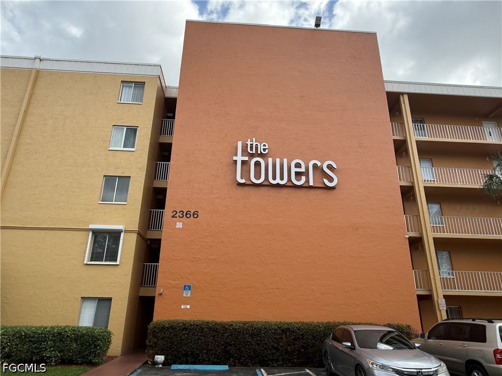 2366 E Mall Drive, Apt 414