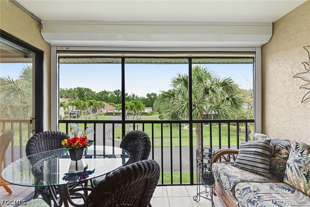 9652 Windsor Gardens Lane, Apt 203