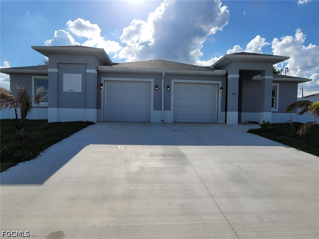 684  Thomas Sherwin Avenue