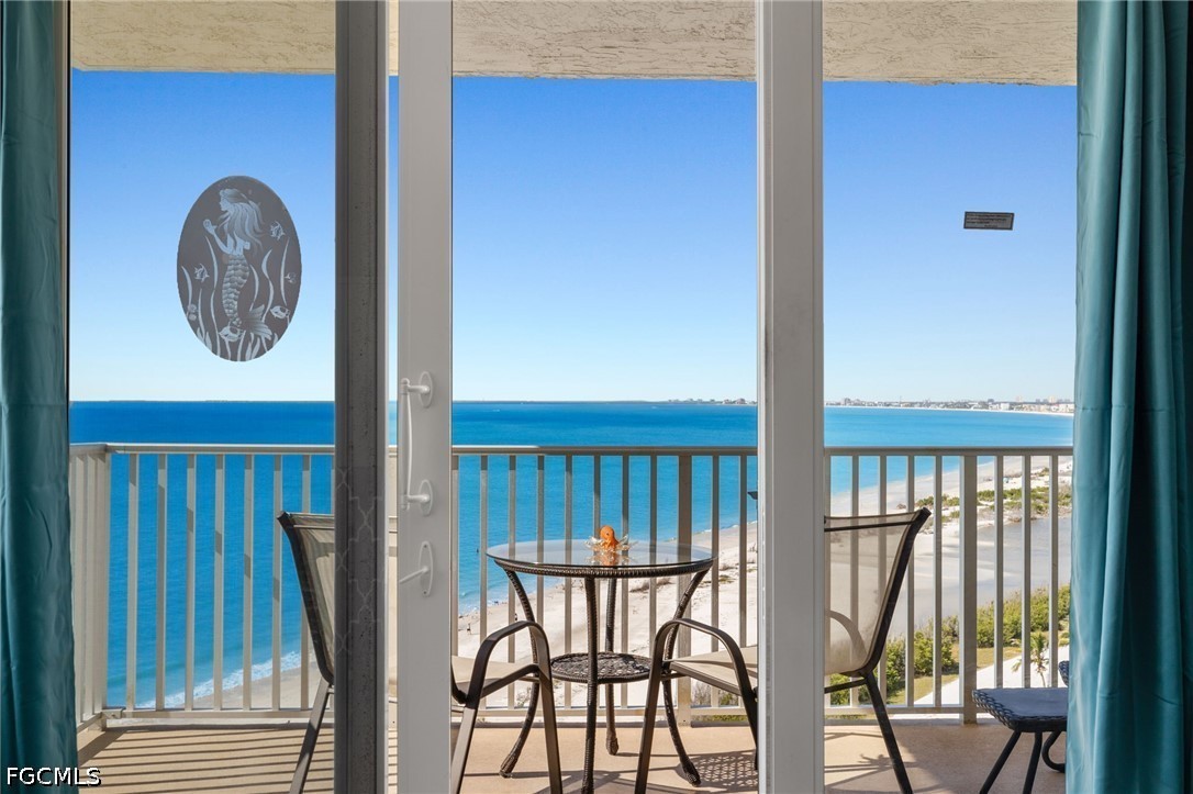 7330 Estero Boulevard, Apt 1104