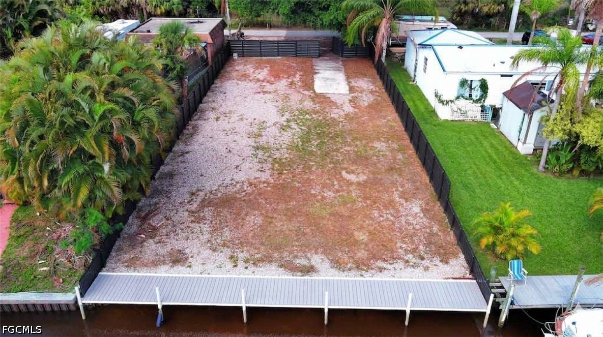 2228 Marina Park Drive