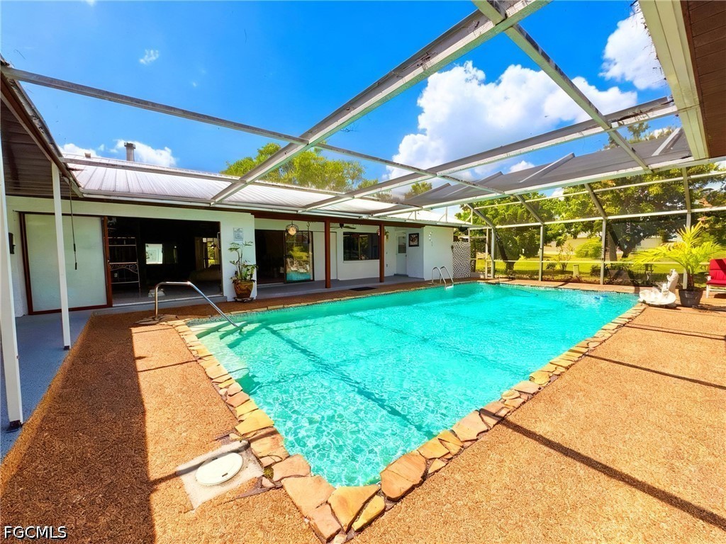 196 E Mariana Avenue