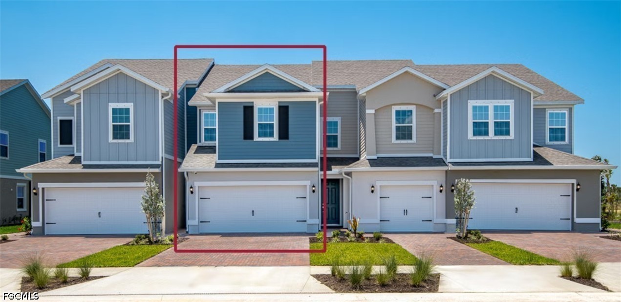 17323  Peregrine Way