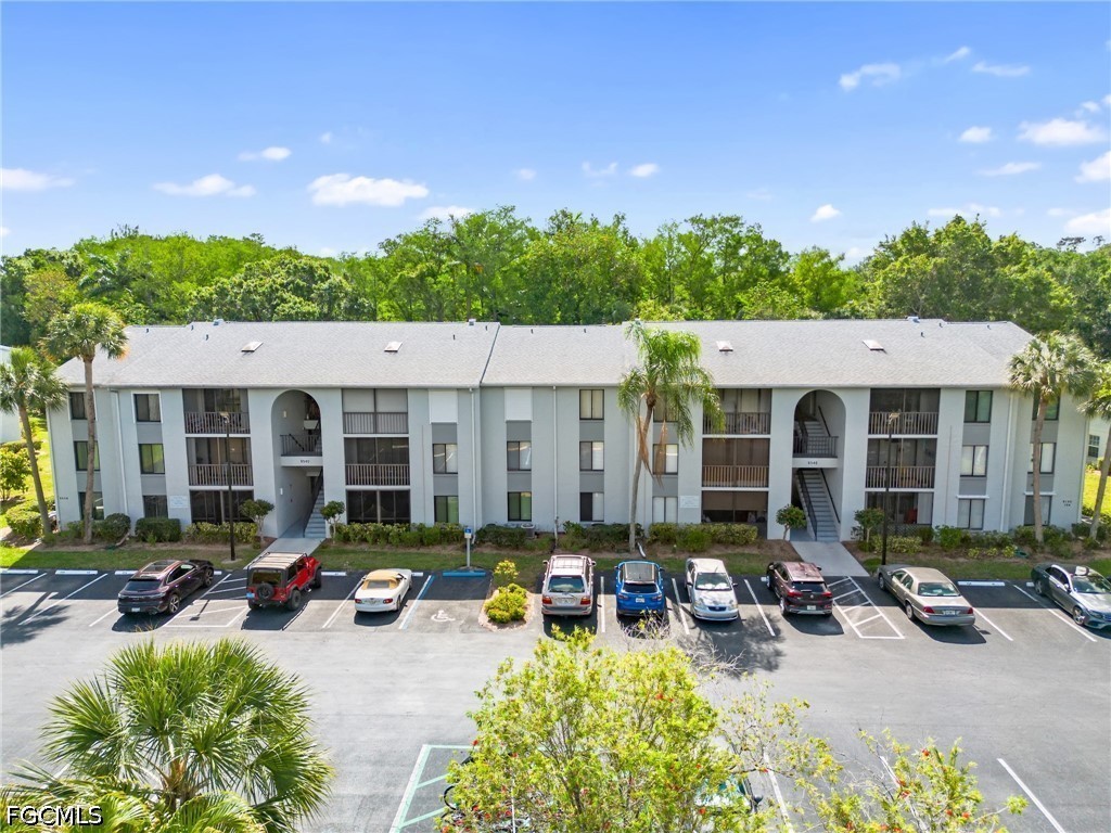 9540  Green Cypress Lane, Apt 10-B2