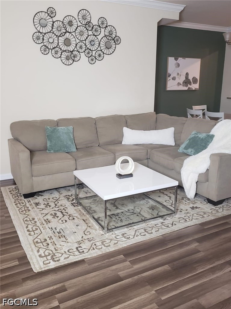 10285  Via Colomba Circle