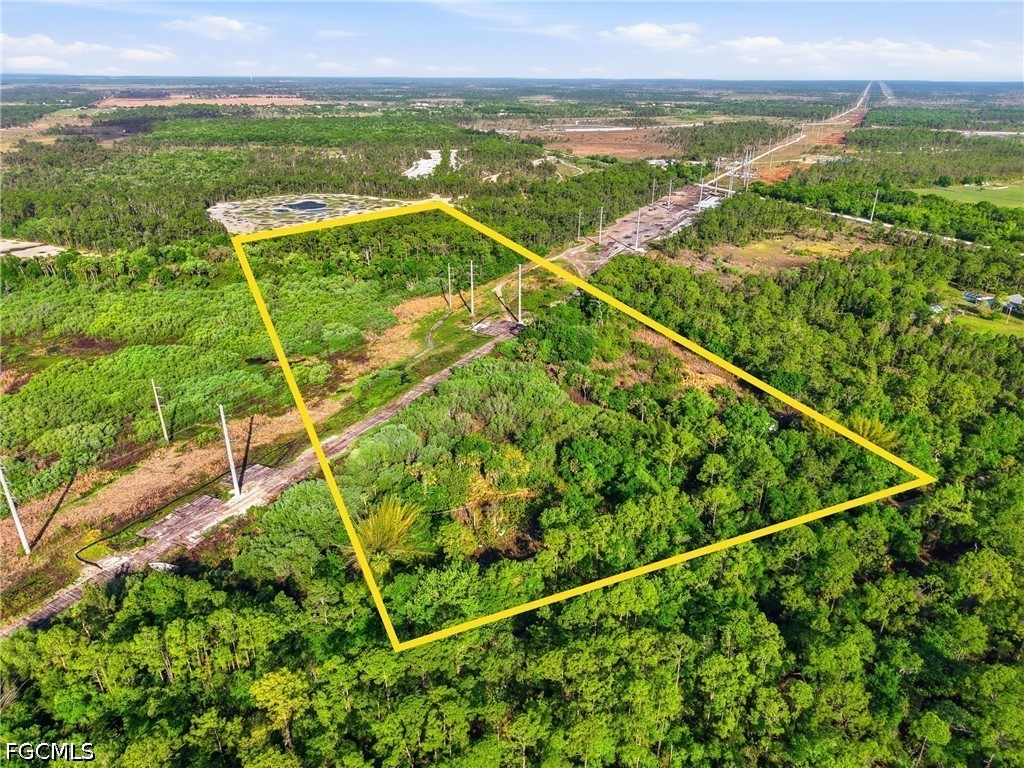 22811  Williams Drive