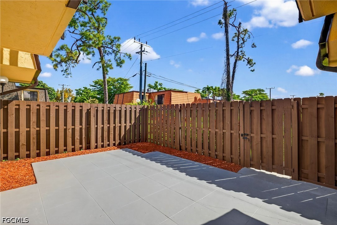 5576  Malt Drive, Apt 4