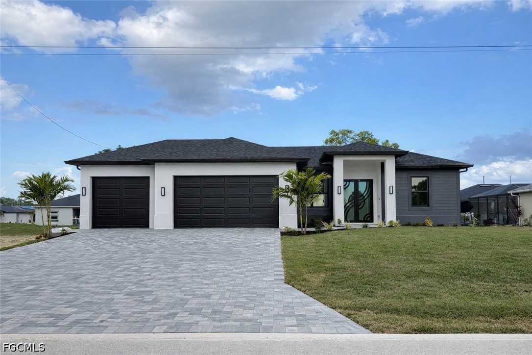 3113 NE Juanita Place