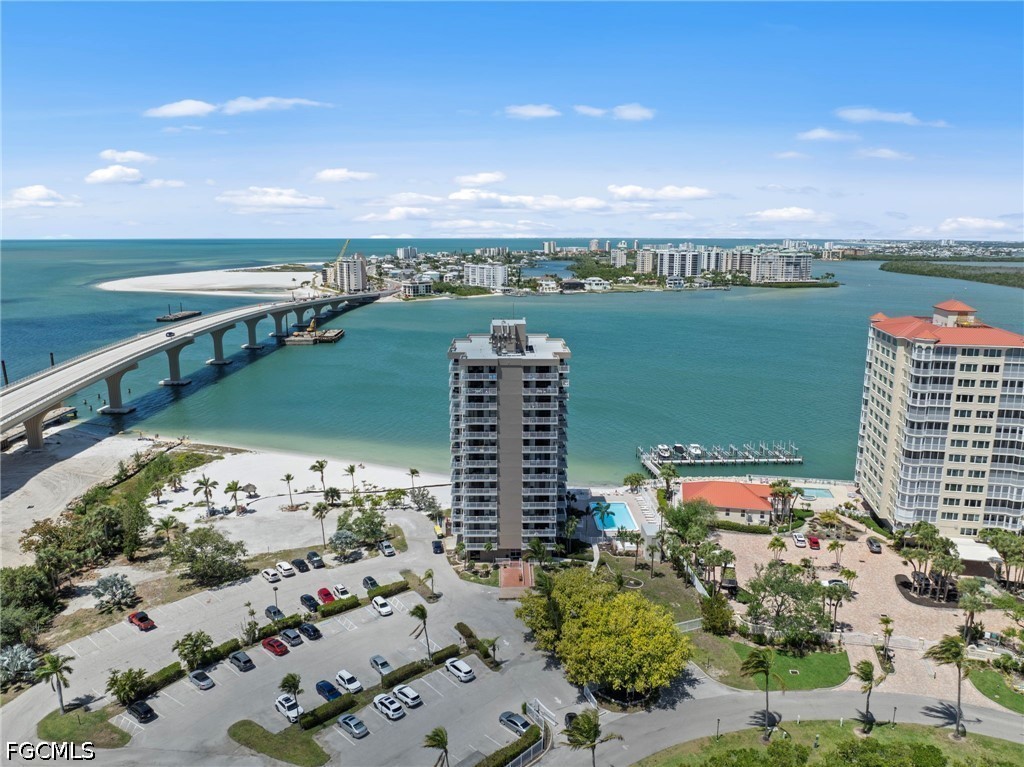 8701  Estero Boulevard, Apt 507