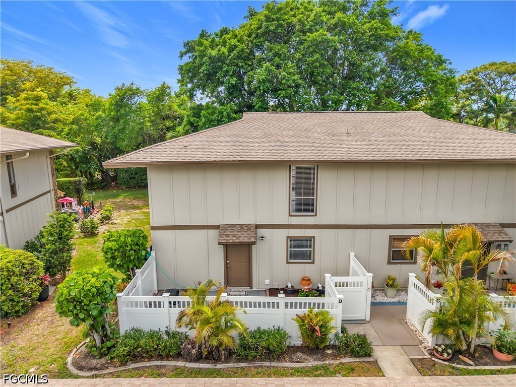 4293  Island Circle, Apt 4