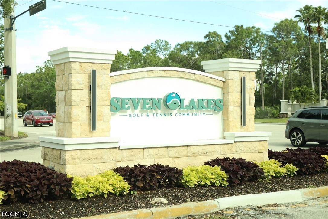 1828  Pine Valley Drive, Apt 109