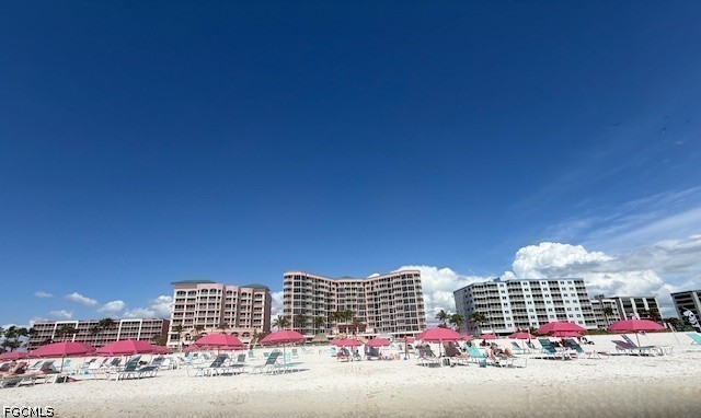 190  Estero Boulevard, Apt 202