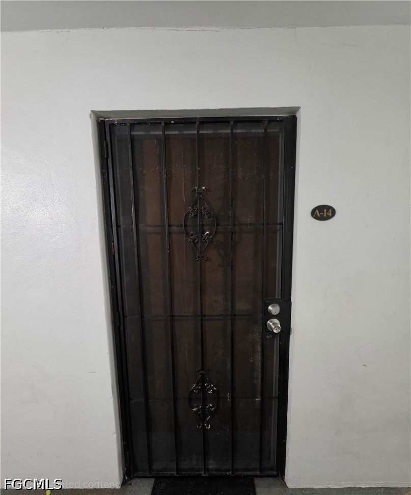 1849  Maravilla Avenue, Apt A14