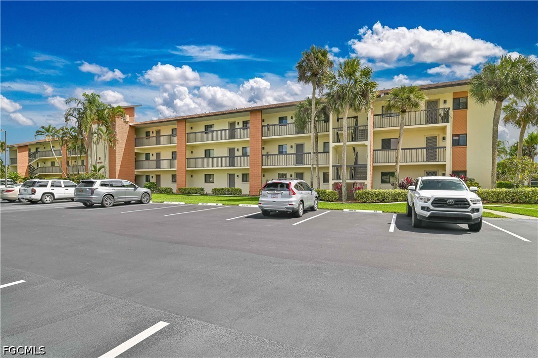 16150  Bay Pointe Boulevard, Apt 107